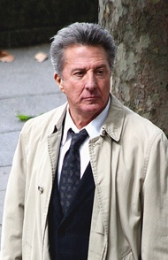 L'attore statunitense Dustin Hoffman sul set di un film